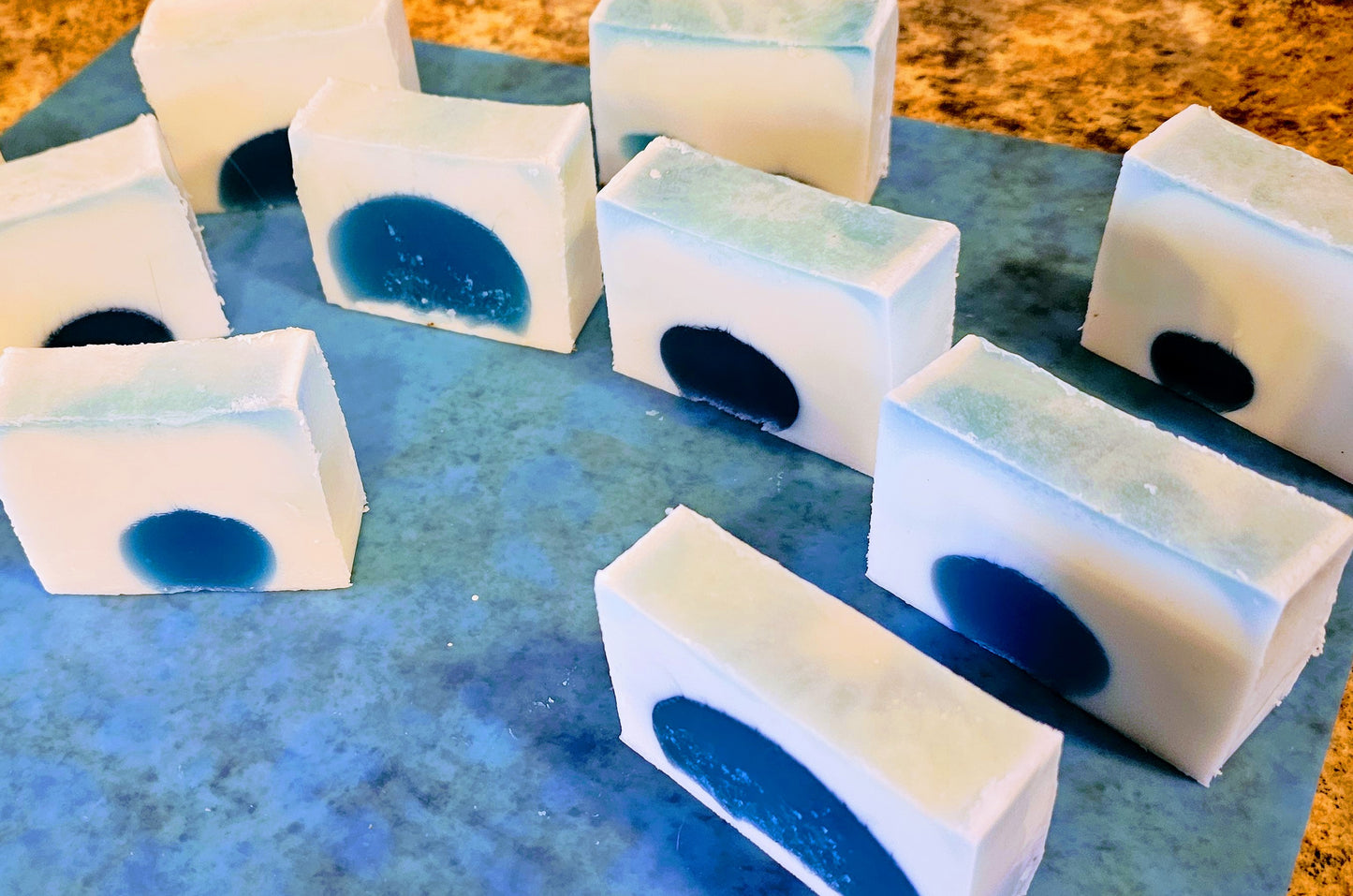 White Currant & Sea Minerals Decorative Triple Butter Soap